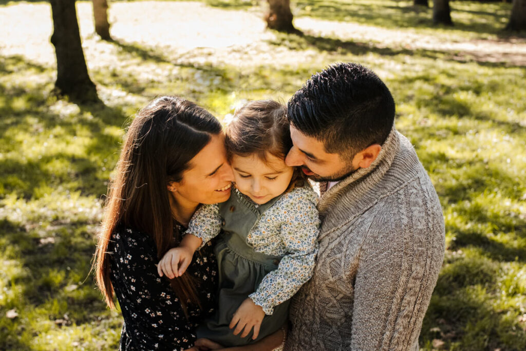 padres con su hija