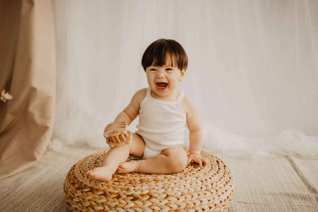 bebe sonriendo